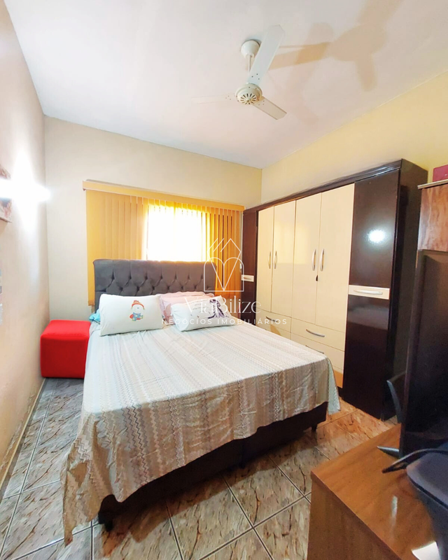 Casa à venda com 4 dormitórios e piscina aquecida - Mogi Mirim - 