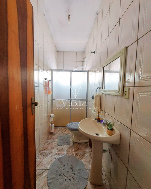Casa à venda com 4 dormitórios e piscina aquecida - Mogi Mirim - 