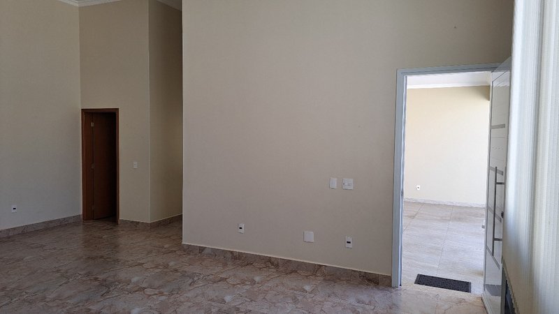 Excelente casa com 03 dormitórios para venda - Jardim Esplanada - Indaiatuba - SP Rua Médico Edmundo de Lima Pontes Indaiatuba - 