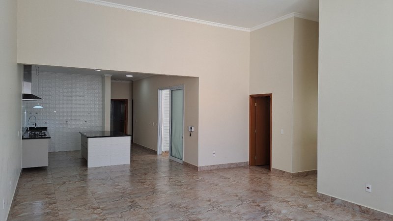 Excelente casa com 03 dormitórios para venda - Jardim Esplanada - Indaiatuba - SP Rua Médico Edmundo de Lima Pontes Indaiatuba - 