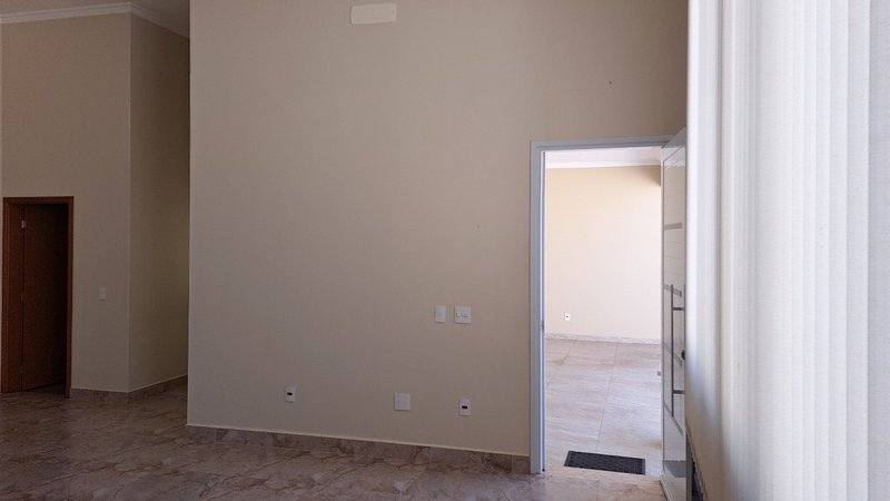 Excelente casa com 03 dormitórios para venda - Jardim Esplanada - Indaiatuba - SP Rua Médico Edmundo de Lima Pontes Indaiatuba - 