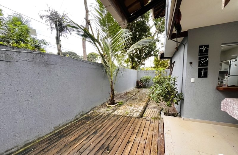 Casa a 50 metros do mar / 3 suítes / mobiliada e decorada / estrada da balsa Estrada da balsa  Porto Seguro - 