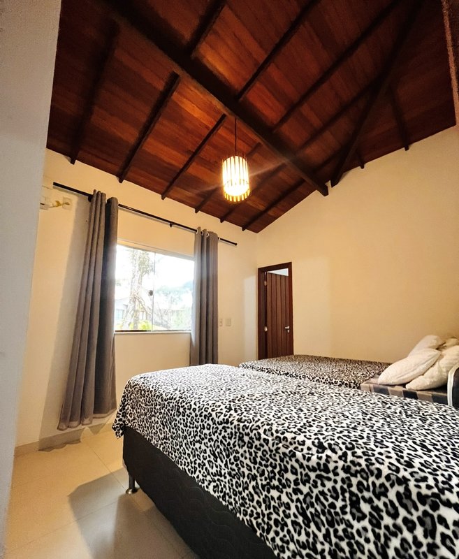 Casa a 50 metros do mar / 3 suítes / mobiliada e decorada / estrada da balsa Estrada da balsa  Porto Seguro - 
