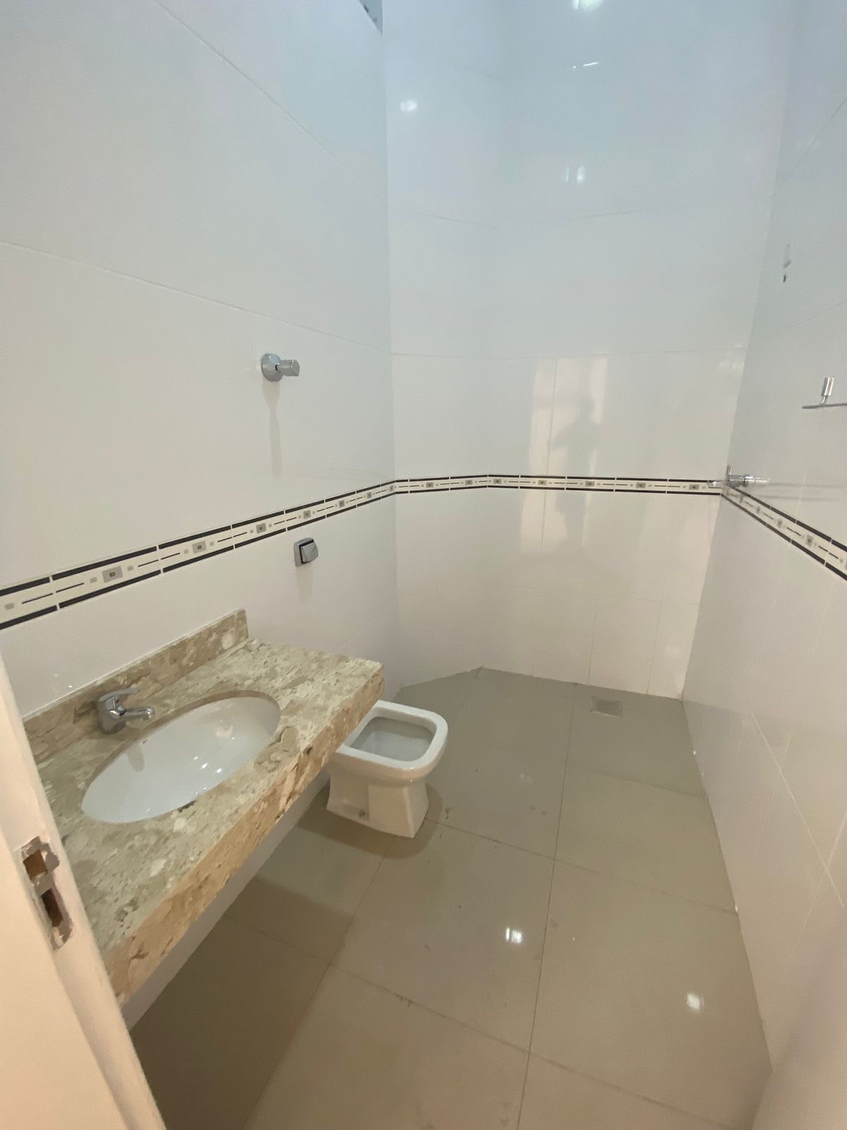 Im&oacute;vel Comercial para Loca&ccedil;&atilde;o,470 m&sup2; - AV: General Carneiro - Sorocaba - SP Avenida General Carneiro Sorocaba - 