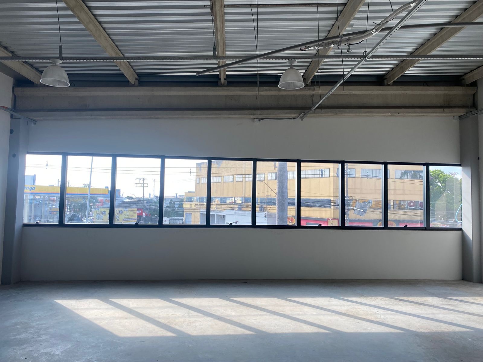 Im&oacute;vel Comercial para Loca&ccedil;&atilde;o,470 m&sup2; - AV: General Carneiro - Sorocaba - SP Avenida General Carneiro Sorocaba - 