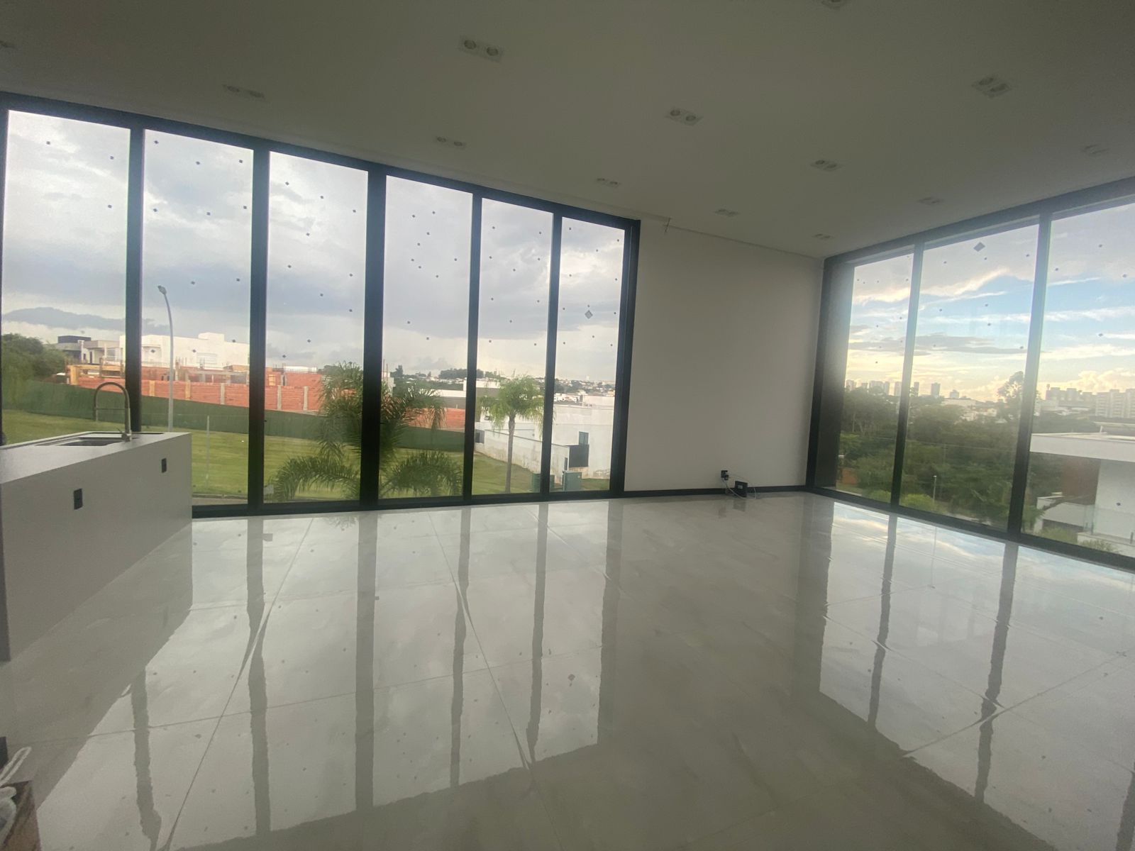 Casa com 5 dormit&oacute;rios &agrave; venda, 400 m&sup2; - Alphaville Nova Esplanada - Votorantim - SP Alameda Nova Zelândia Votorantim - 