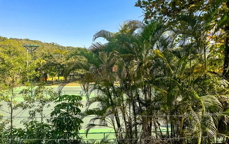Casa com Arquitetura Contemporânea e Lazer Completo na Praia da Baleia – À VENDA - São Sebastião - 