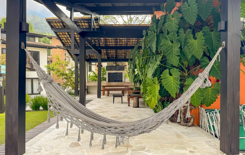 Casa em Condomínio na Praia de Juquehy - À VENDA - São Sebastião - 