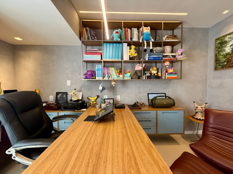 APARTAMENTO 3 QUARTOS 2 SUÍTES DECORADO VARANDA PISCINA 3 GARAGENS À VENDA NA GRAÇA! Rua Barão de Loreto Salvador - 