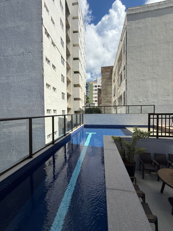 APARTAMENTO 3 QUARTOS 2 SUÍTES DECORADO VARANDA PISCINA 3 GARAGENS À VENDA NA GRAÇA! Rua Barão de Loreto Salvador - 