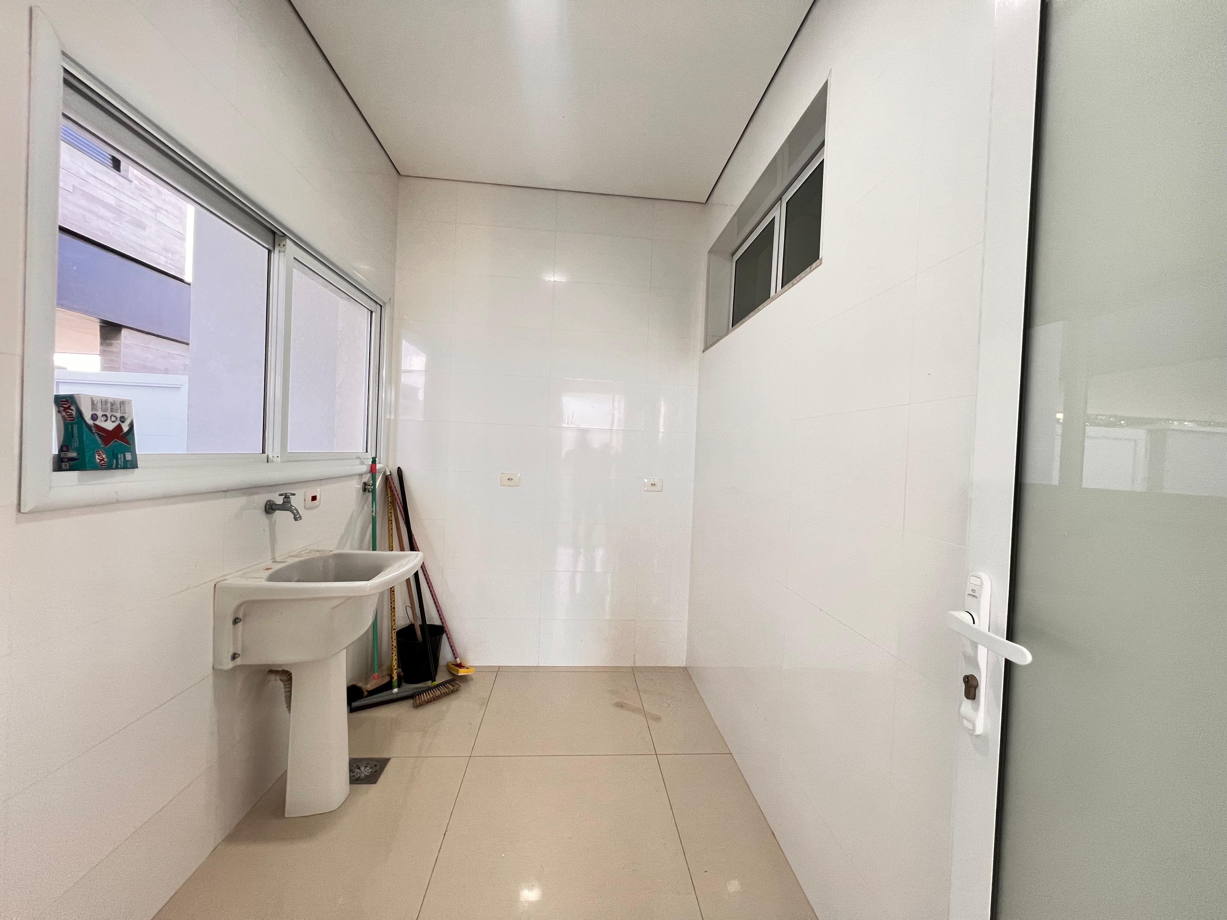 Casa com 3 dormit&oacute;rios &agrave; venda, 224 m&sup2; - Alphaville Nova Esplanada I - Votorantim - SP Alameda Nova Zelândia Votorantim - 