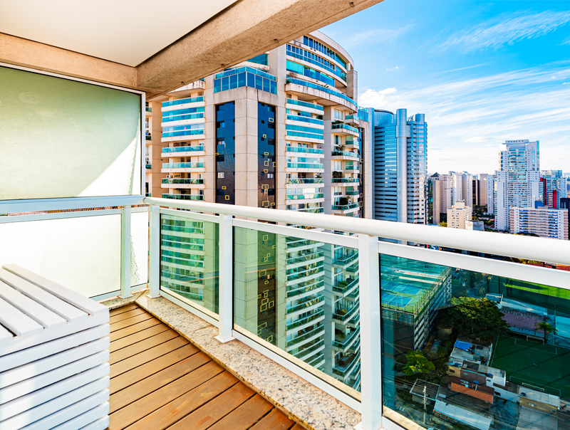 VENDE-SE OU ALUGA-SE COBERTURA ESPETACULAR – BROOKLIN – 165m2 Rua Flórida São Paulo - 