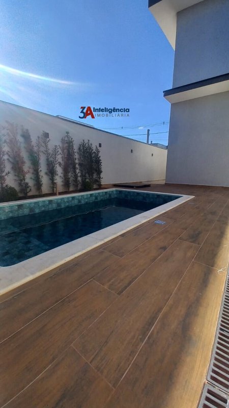 SOBRADO COND. VILLAGIO WANEL – SOROCABA - Sorocaba - 