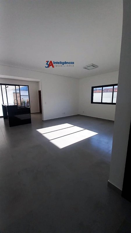 SOBRADO COND. VILLAGIO WANEL – SOROCABA - Sorocaba - 