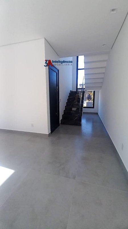 SOBRADO COND. VILLAGIO WANEL – SOROCABA - Sorocaba - 