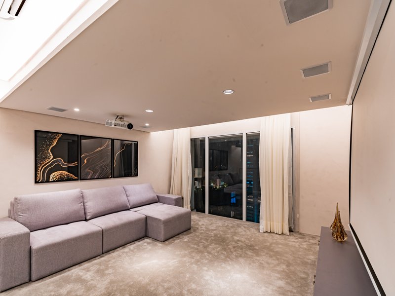 VENDE-SE OU ALUGA-SE APARTAMENTO ESPETACULAR – BROOKLIN – 164m2 Rua Flórida São Paulo - 