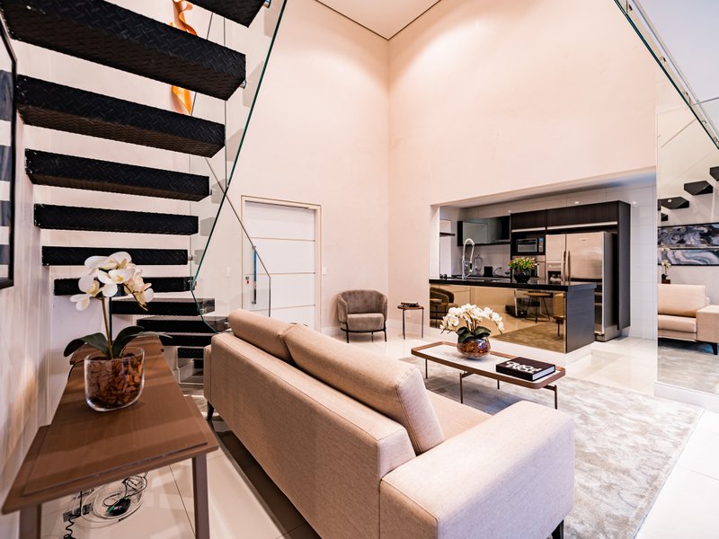 VENDE-SE OU ALUGA-SE APARTAMENTO ESPETACULAR – BROOKLIN – 164m2 Rua Flórida São Paulo - 