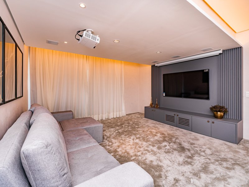 VENDE-SE OU ALUGA-SE APARTAMENTO ESPETACULAR – BROOKLIN – 164m2 Rua Flórida São Paulo - 