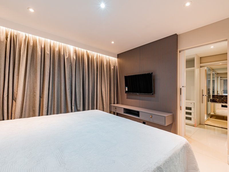 VENDE-SE OU ALUGA-SE APARTAMENTO ESPETACULAR – BROOKLIN – 164m2 Rua Flórida São Paulo - 