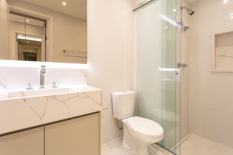 VENDE-SE OU ALUGA-SE PENTHOUSE NOVÍSSIMA – OSCAR FREIRE – 106m2 Rua Oscar Freire São Paulo - 