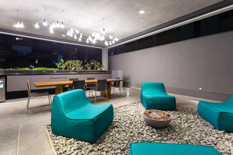 VENDE-SE OU ALUGA-SE PENTHOUSE NOVÍSSIMA – OSCAR FREIRE – 106m2 Rua Oscar Freire São Paulo - 