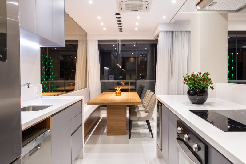 VENDE-SE OU ALUGA-SE PENTHOUSE NOVÍSSIMA – OSCAR FREIRE – 106m2 Rua Oscar Freire São Paulo - 