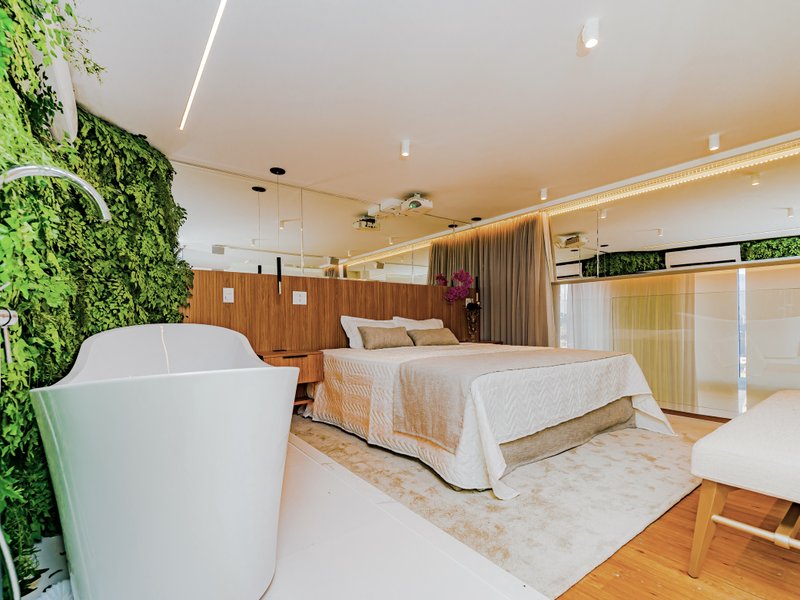 VENDE-SE OU ALUGA-SE DUPLEX – Vila Nova Conceição – 172m2 Avenida Presidente Juscelino Kubitschek São Paulo - 