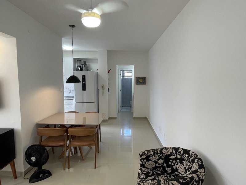 APARTAMENTO QUARTO SALA MOBILIADO COM GARAGEM PISCINA À VENDA NA BARRA! Rua Ari Barroso Salvador - 