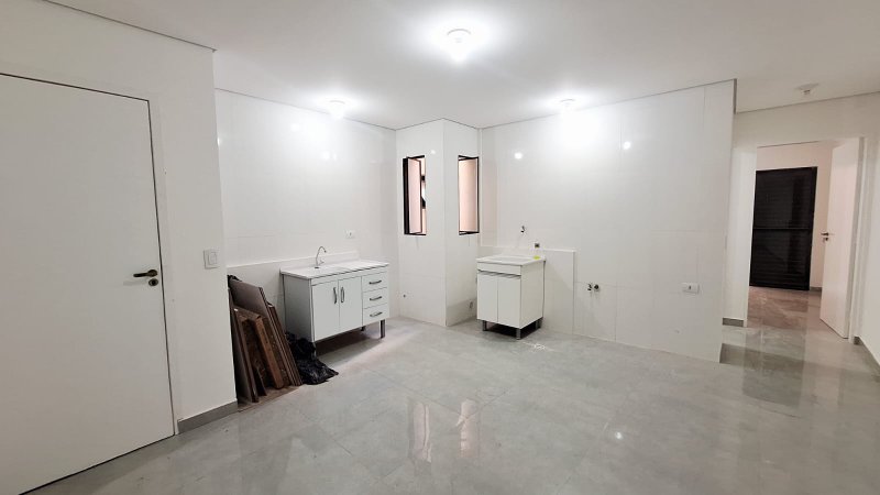More no coração da Zona Leste, apartamento com 1 dorm, apenas 700 metros da Estação Belém Rua Diamantino São Paulo - 