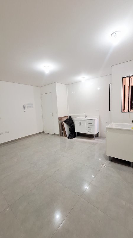 More no coração da Zona Leste, apartamento com 1 dorm, apenas 700 metros da Estação Belém Rua Diamantino São Paulo - 