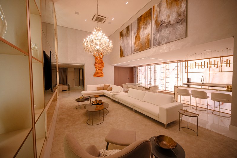 VENDE-SE OU ALUGA-SE Penthouse – Vila Olímpia – 300m2 Rua Michel Milan São Paulo - 