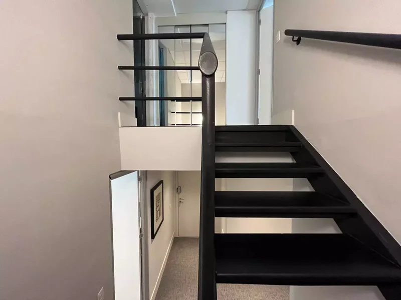 VENDE-SE CONJUNTO COMERCIAL PARA ESCRITÓRIO - 126m2 - 4 VAGAS – BROOKLIN Rua Pitu São Paulo - 