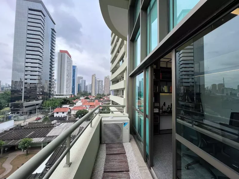 VENDE-SE CONJUNTO COMERCIAL PARA ESCRITÓRIO - 126m2 - 4 VAGAS – BROOKLIN Rua Pitu São Paulo - 