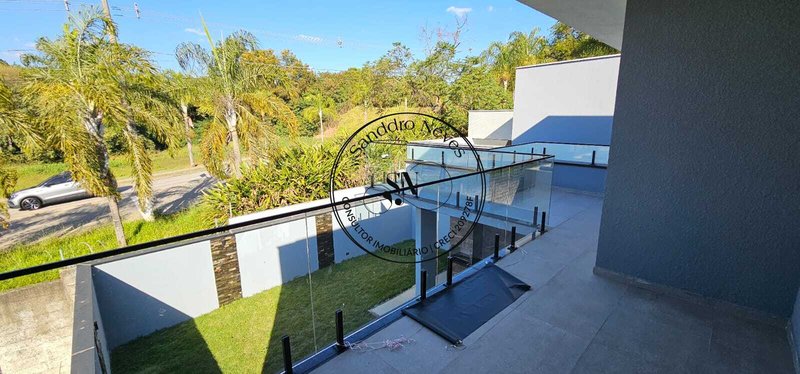 Casa À venda, 220m, 3 Dorm. 1 Suite, R$ 1.289.000 - Cond. Via Réggio - Sorocaba SP Rua Domingos Rocha Sorocaba - 
