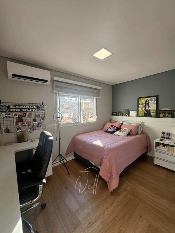 Casa de Alto padrão no bairro Santa Paula em São Caetano 190m2 - 03 suítes - 02 vagas - São Caetano do Sul - 