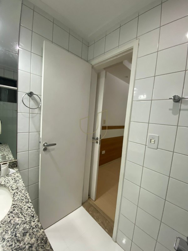 Apartamento com 2 Suítes no Grand Classique Rua Geraldo Vieira São José dos Campos - 