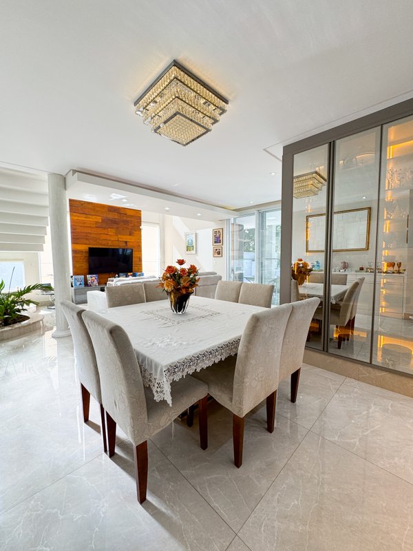 Sofisticação, natureza e design em perfeita harmonia Alameda das Siriemas Arujá - 