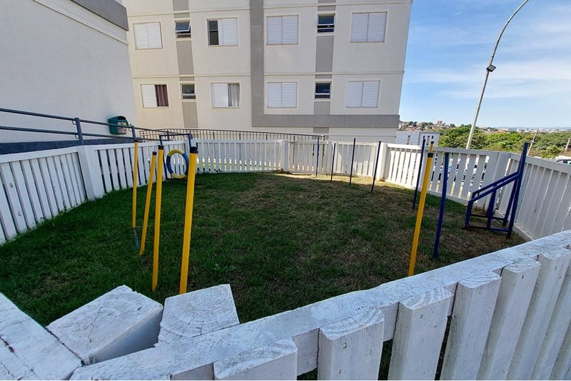 Apartamento Á venda Reformado, 41m - R$ 217.500 -  2 Dorm. - Res. Solar do Vale - Sorocaba Rua José Carlos de Freitas Sorocaba - 