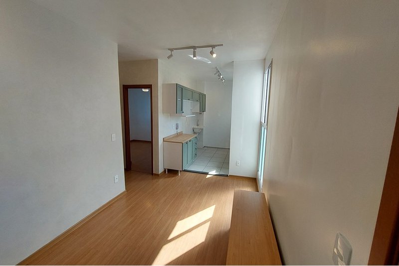 Apartamento Á venda Reformado, 41m - R$ 217.500 -  2 Dorm. - Res. Solar do Vale - Sorocaba Rua José Carlos de Freitas Sorocaba - 