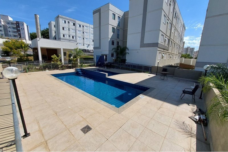 Apartamento Á venda Reformado, 41m - R$ 217.500 -  2 Dorm. - Res. Solar do Vale - Sorocaba Rua José Carlos de Freitas Sorocaba - 