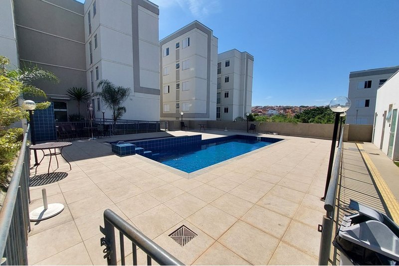 Apartamento Á venda Reformado, 41m - R$ 217.500 -  2 Dorm. - Res. Solar do Vale - Sorocaba Rua José Carlos de Freitas Sorocaba - 