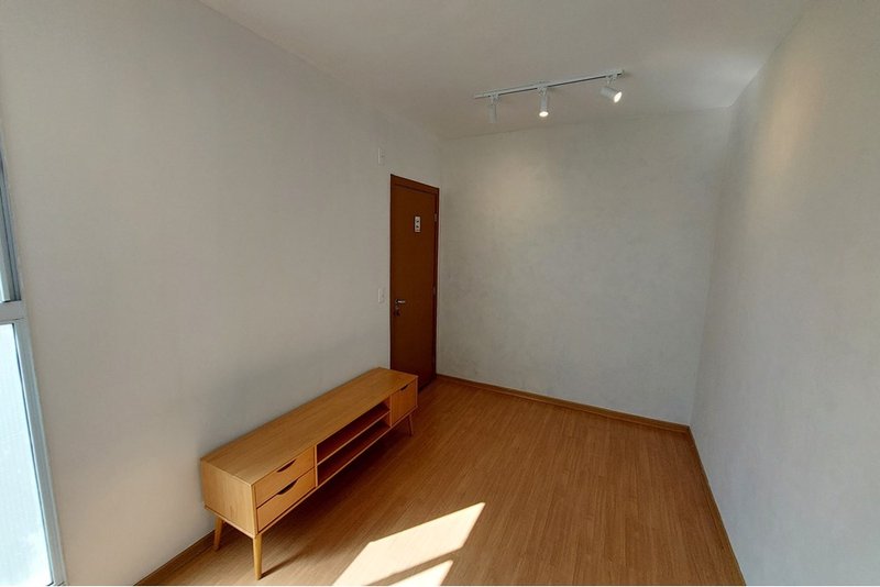 Apartamento Á venda Reformado, 41m - R$ 217.500 -  2 Dorm. - Res. Solar do Vale - Sorocaba Rua José Carlos de Freitas Sorocaba - 