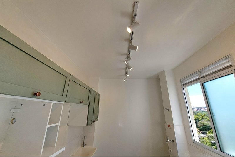 Apartamento Á venda Reformado, 41m - R$ 217.500 -  2 Dorm. - Res. Solar do Vale - Sorocaba Rua José Carlos de Freitas Sorocaba - 