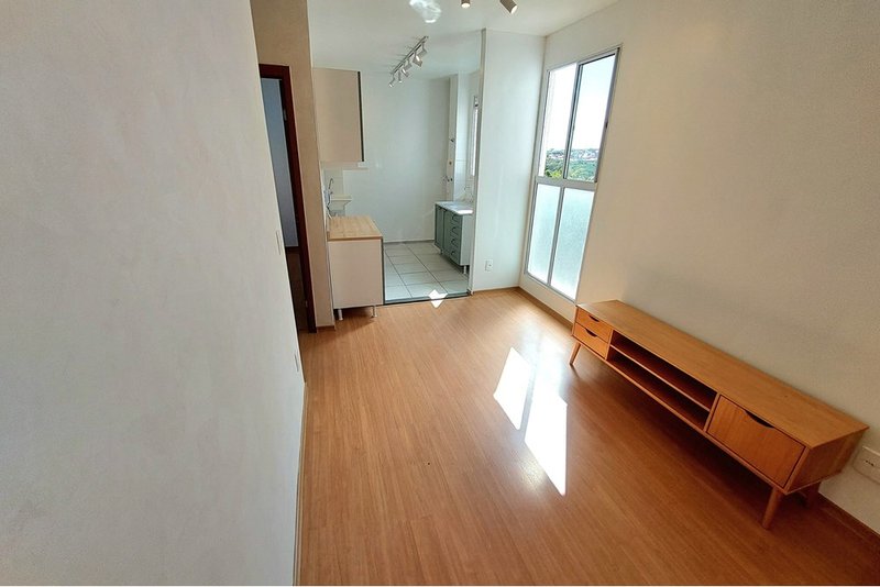 Apartamento Á venda Reformado, 41m - R$ 217.500 -  2 Dorm. - Res. Solar do Vale - Sorocaba Rua José Carlos de Freitas Sorocaba - 