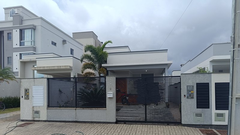 Casa de Alvenaria no Bairro Joaia em Tijucas SC Rua Marlinh Geraldo Tijucas - 