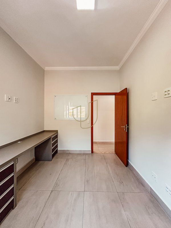 Casa com 3 Suítes no Mirante do Vale Rua Sérgio Rodrigues Jacareí - 