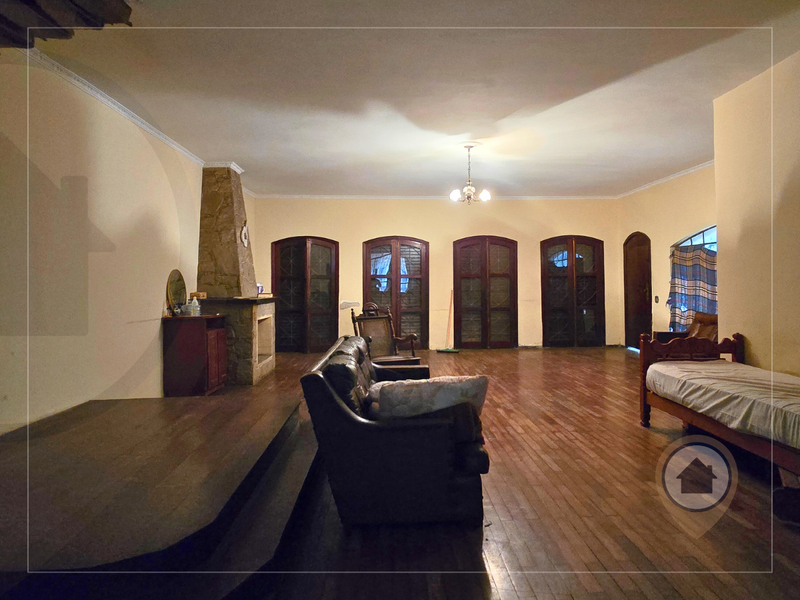 SOBRADO LOCAÇÃO COM 300 M² | 4 QUARTOS | 2 SUÍTES | 5 BANHOS | 10 VAGAS | VILA ROSÁLIA/GRU Avenida Francisco Conde Guarulhos - 