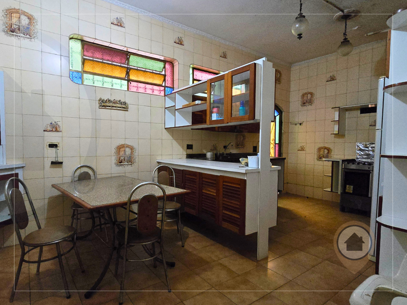 SOBRADO LOCAÇÃO COM 300 M² | 4 QUARTOS | 2 SUÍTES | 5 BANHOS | 10 VAGAS | VILA ROSÁLIA/GRU Avenida Francisco Conde Guarulhos - 