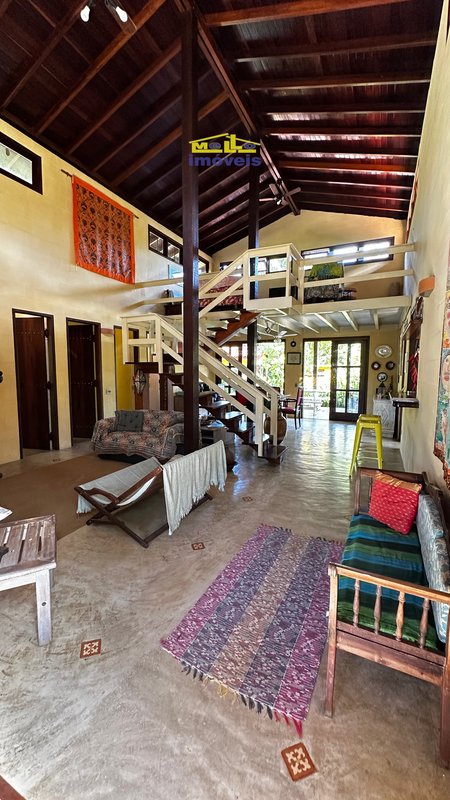 Casa de Luxo estilo Colonial em meio a natureza Estrada Beira Rio São Sebastião - 
