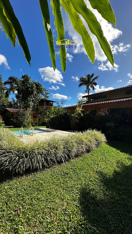 Casa de Luxo estilo Colonial em meio a natureza Estrada Beira Rio São Sebastião - 